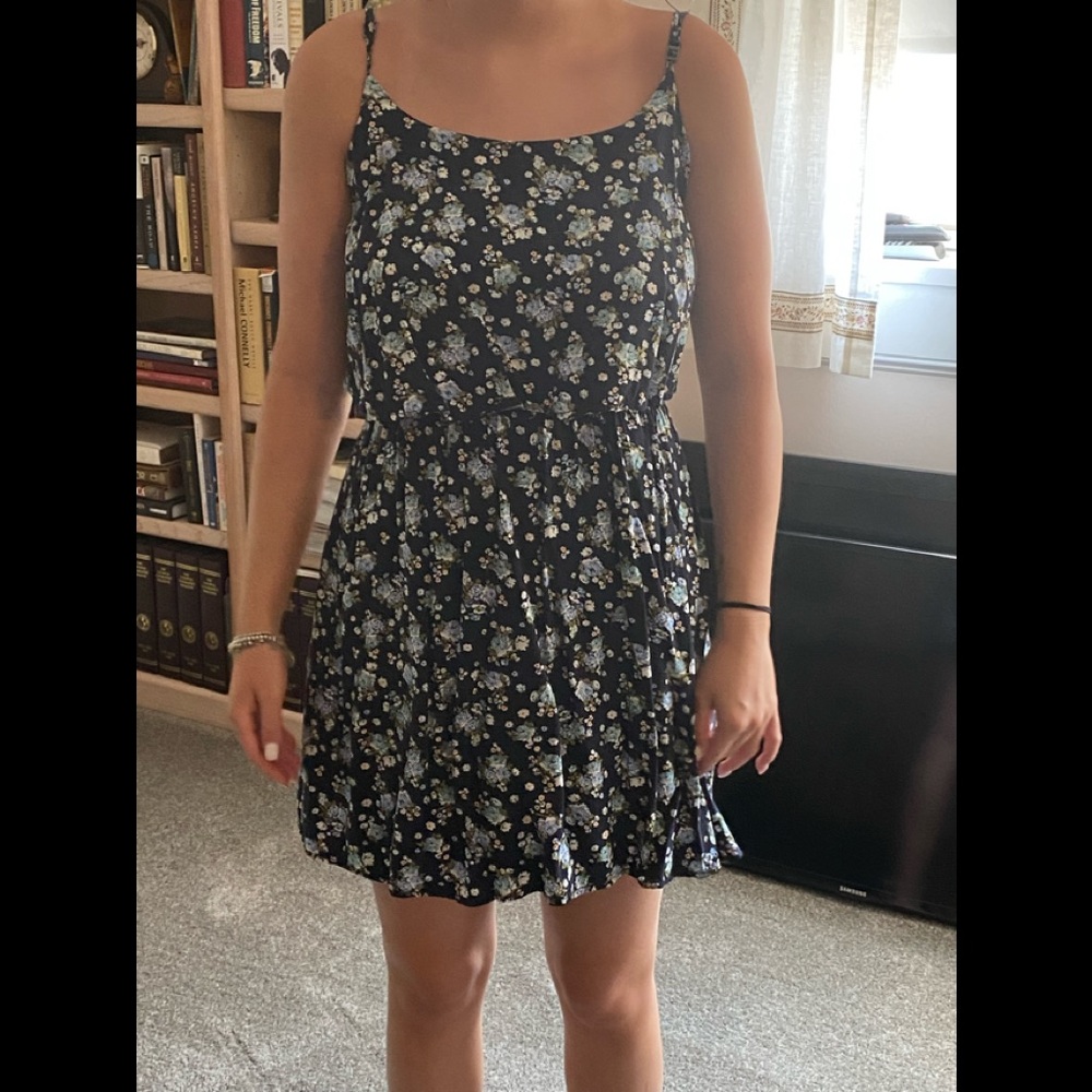 Garage Floral spaghetti string summer dress XS